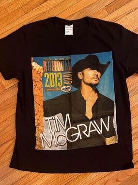 2013 Tim McGraw Two Lanes Of Freedom Tour T-Shirt